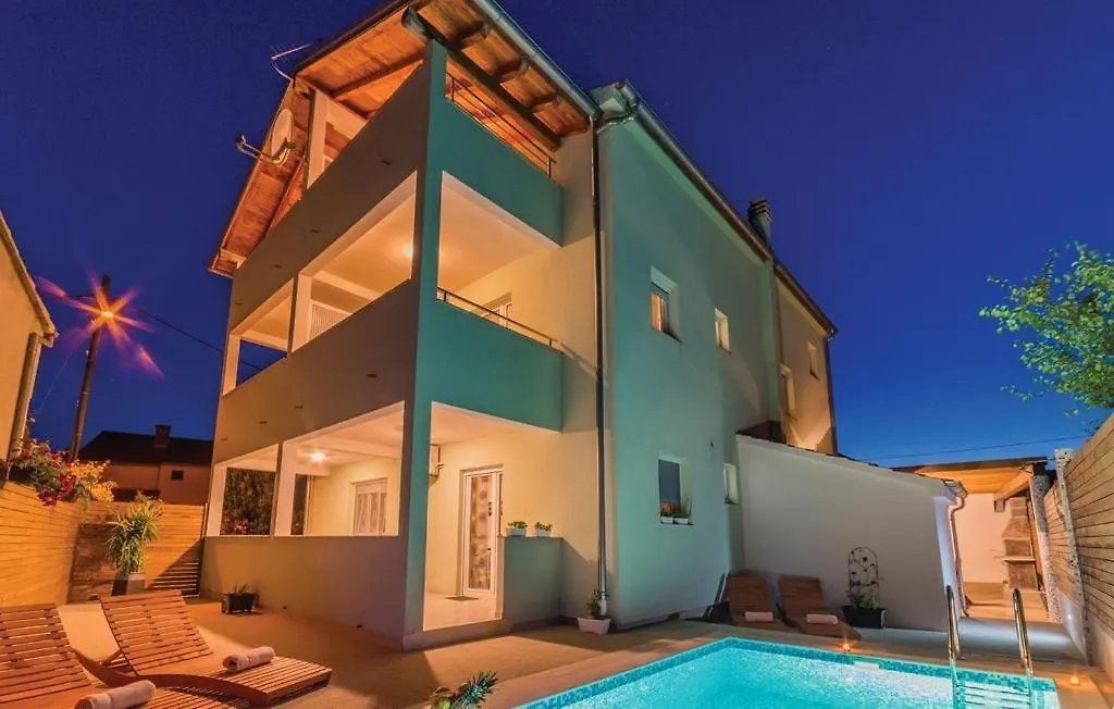 Apartment In Pakostane With Pool Access, Terrace, Air Conditioning, Wi-Fi, 3548-2